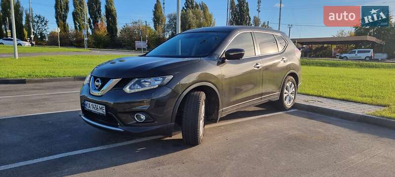 Внедорожник / Кроссовер Nissan X-Trail 2017 в Киеве