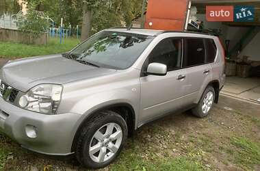 Внедорожник / Кроссовер Nissan X-Trail 2010 в Дубно