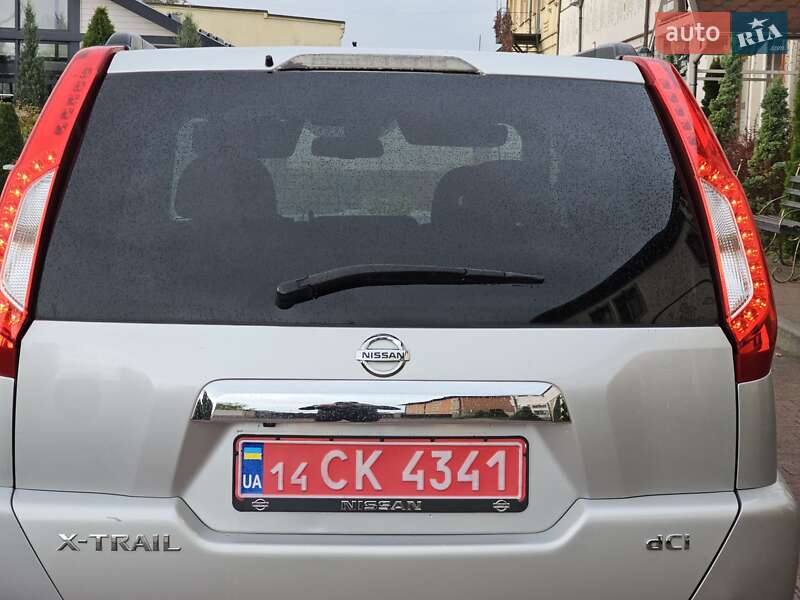 Внедорожник / Кроссовер Nissan X-Trail 2012 в Стрые