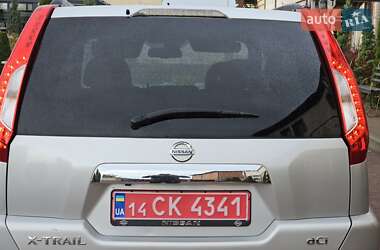 Внедорожник / Кроссовер Nissan X-Trail 2012 в 