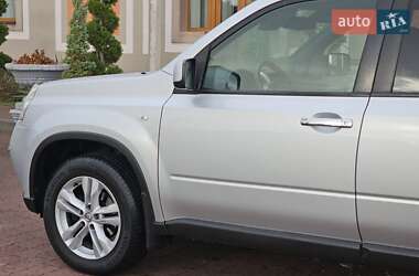 Внедорожник / Кроссовер Nissan X-Trail 2012 в 