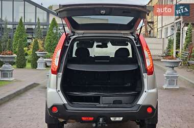 Внедорожник / Кроссовер Nissan X-Trail 2012 в 