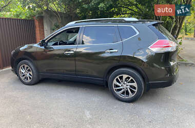 Внедорожник / Кроссовер Nissan X-Trail 2016 в 