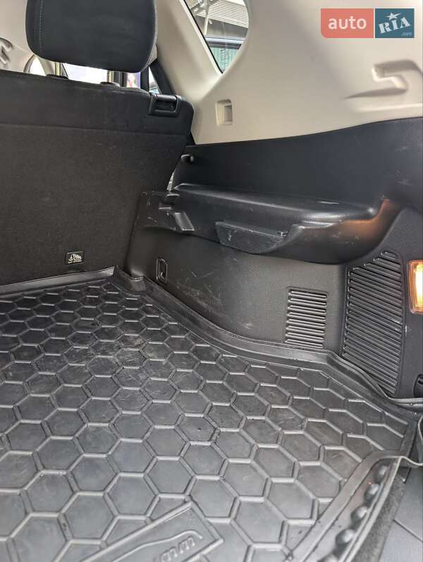 Внедорожник / Кроссовер Nissan X-Trail 2017 в Киеве фото 18 Внедорожник / Кроссовер Nissan X-Trail 2017 в Киеве