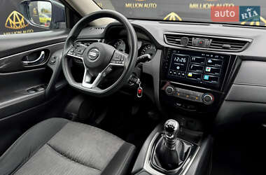 Внедорожник / Кроссовер Nissan X-Trail 2019 в 
