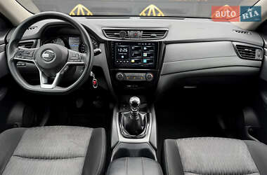 Внедорожник / Кроссовер Nissan X-Trail 2019 в 