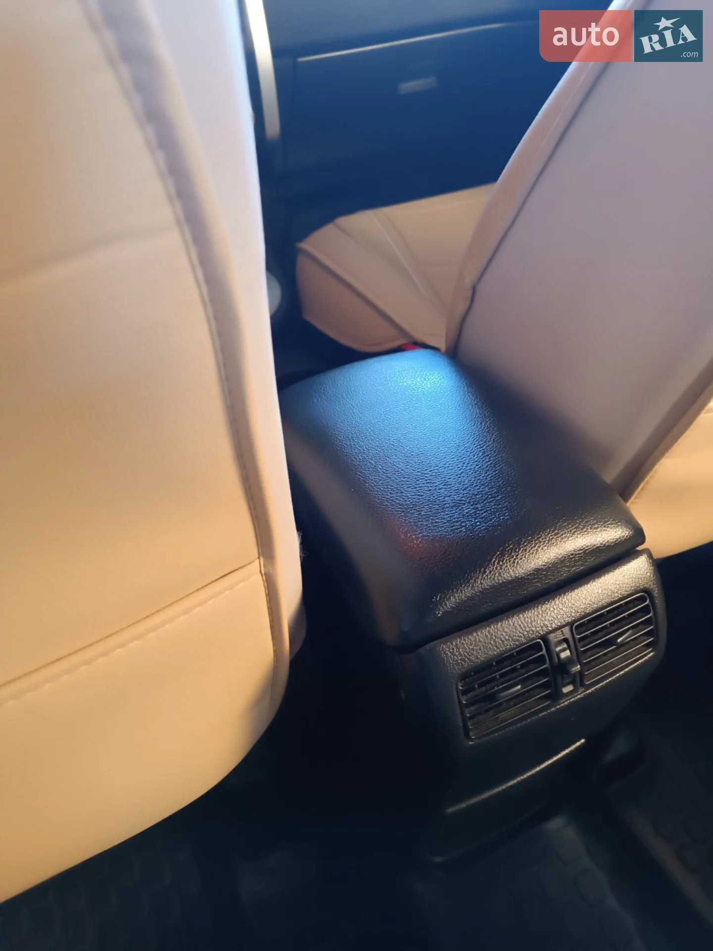 2011 Nissan X-Trail - мініатюра 3