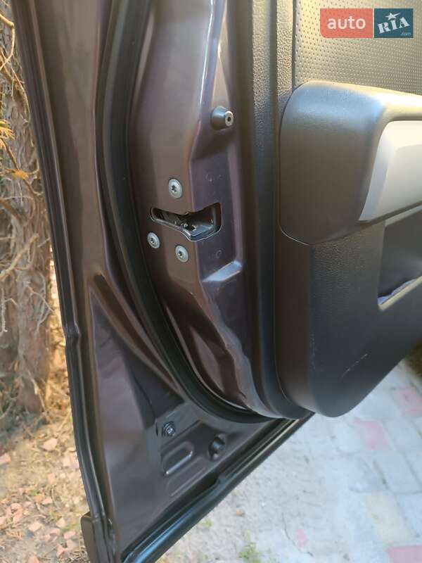 Внедорожник / Кроссовер Nissan X-Trail 2011 в Шептицькому