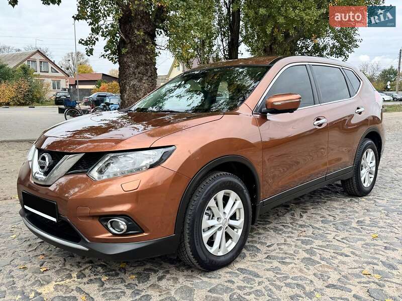 Внедорожник / Кроссовер Nissan X-Trail 2015 в Ахтырке