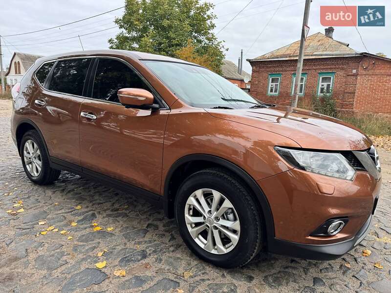 Внедорожник / Кроссовер Nissan X-Trail 2015 в Ахтырке