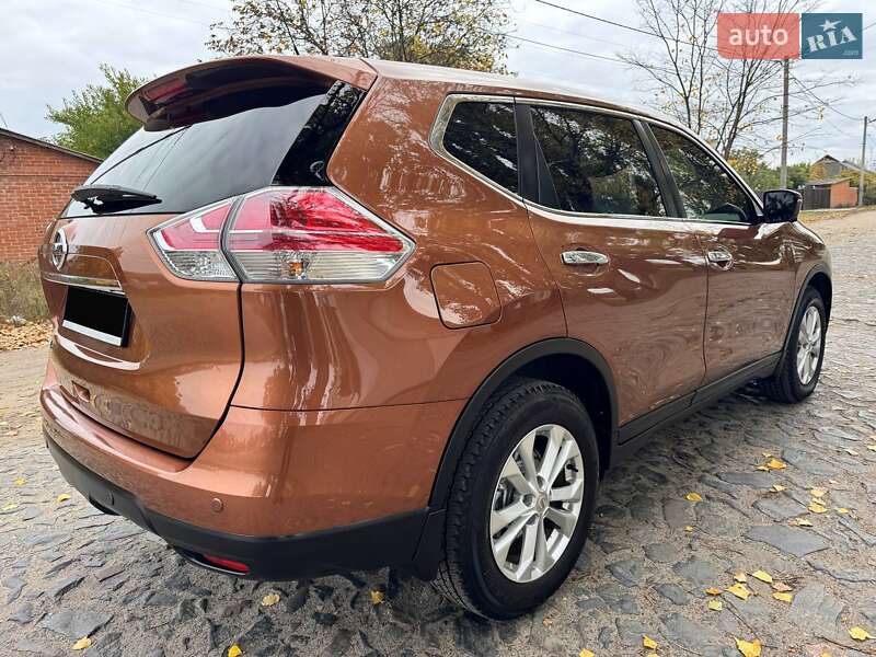 Внедорожник / Кроссовер Nissan X-Trail 2015 в Ахтырке