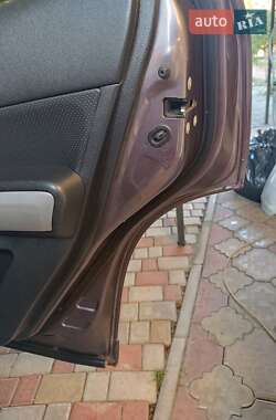 Внедорожник / Кроссовер Nissan X-Trail 2011 в 