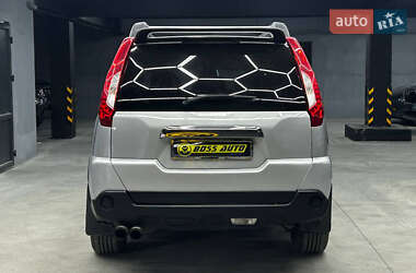 Позашляховик / Кросовер Nissan X-Trail 2011 в 