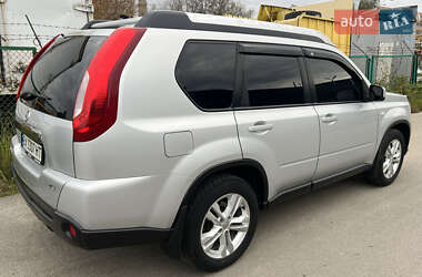 Внедорожник / Кроссовер Nissan X-Trail 2014 в 