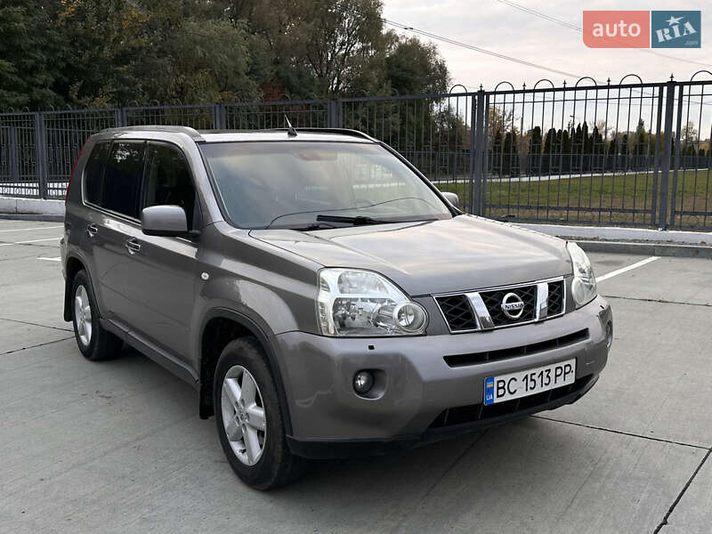 Внедорожник / Кроссовер Nissan X-Trail 2007 в Киеве фото 3 Внедорожник / Кроссовер Nissan X-Trail 2007 в Киеве