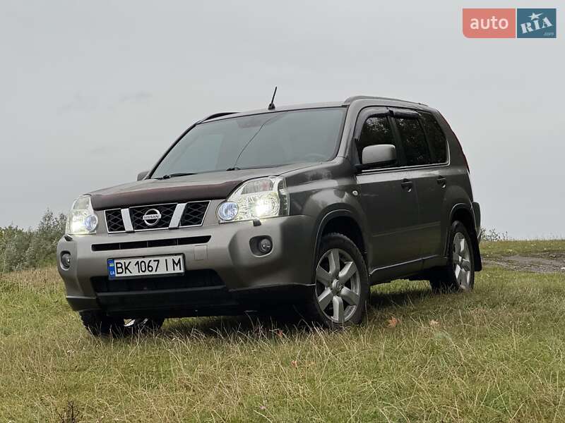 Внедорожник / Кроссовер Nissan X-Trail 2008 в Гоще