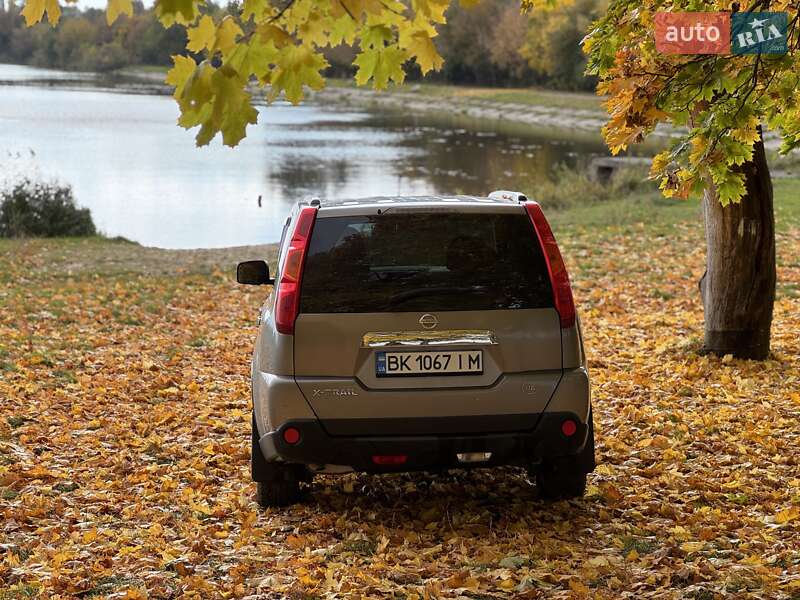 Внедорожник / Кроссовер Nissan X-Trail 2008 в Гоще