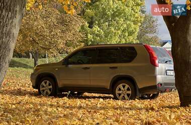 Внедорожник / Кроссовер Nissan X-Trail 2008 в 