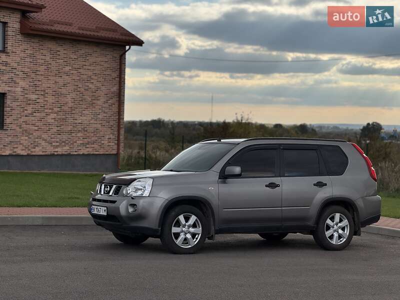 Внедорожник / Кроссовер Nissan X-Trail 2008 в Гоще