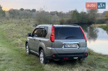 Внедорожник / Кроссовер Nissan X-Trail 2008 в 