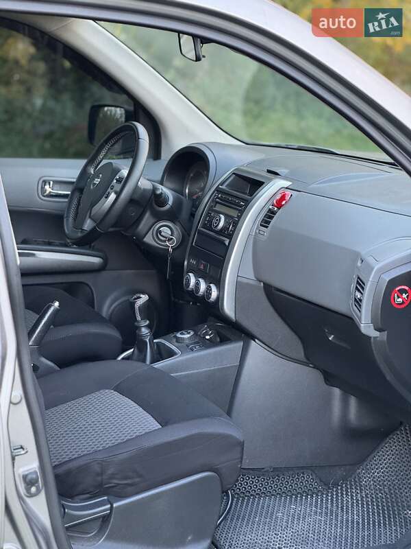 Внедорожник / Кроссовер Nissan X-Trail 2008 в Гоще