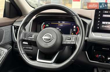 Внедорожник / Кроссовер Nissan X-Trail 2023 в 