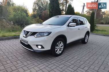 Внедорожник / Кроссовер Nissan X-Trail 2015 в Киеве