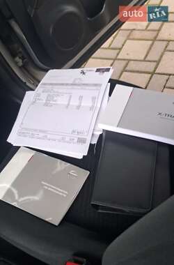 Внедорожник / Кроссовер Nissan X-Trail 2012 в 