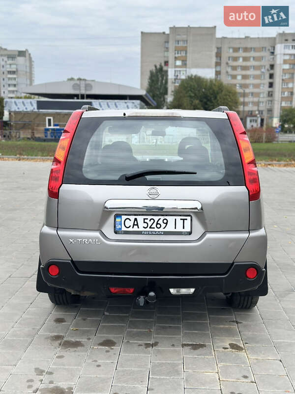 Внедорожник / Кроссовер Nissan X-Trail 2007 в Черкассах