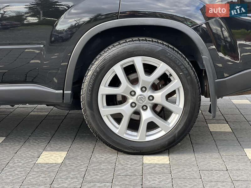 Позашляховик / Кросовер Nissan X-Trail 2012 в Ужгороді