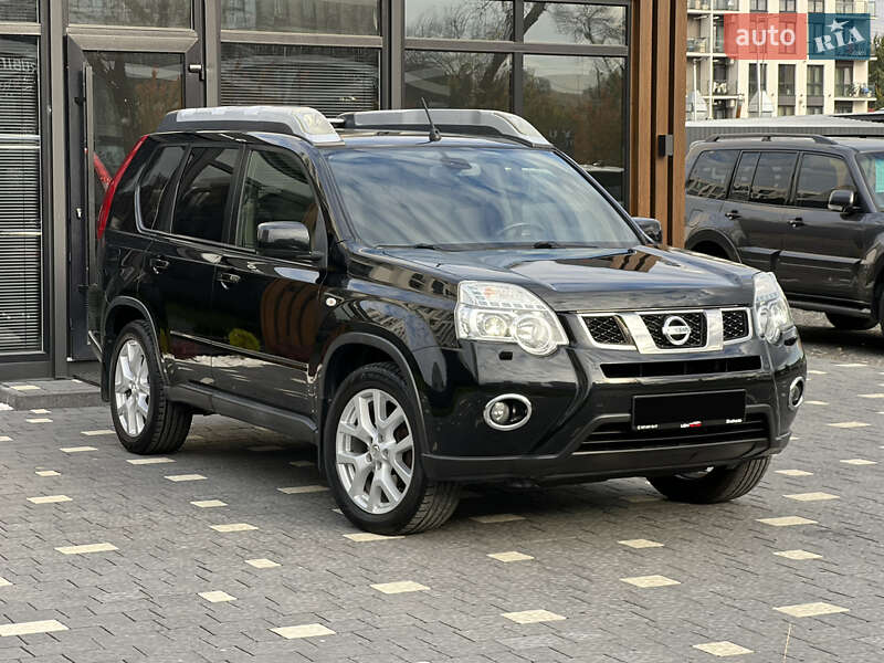 Позашляховик / Кросовер Nissan X-Trail 2012 в Ужгороді