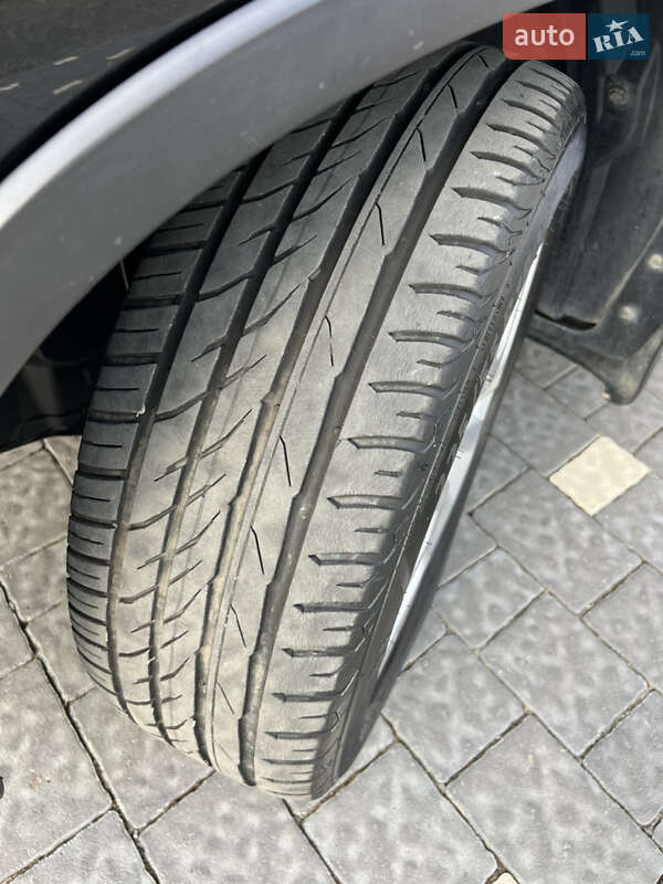 Позашляховик / Кросовер Nissan X-Trail 2012 в Ужгороді