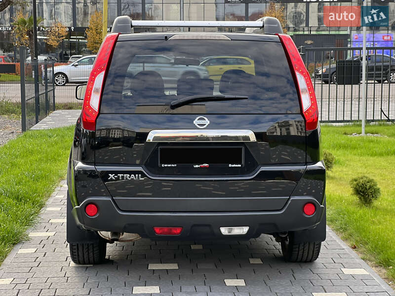 Позашляховик / Кросовер Nissan X-Trail 2012 в Ужгороді