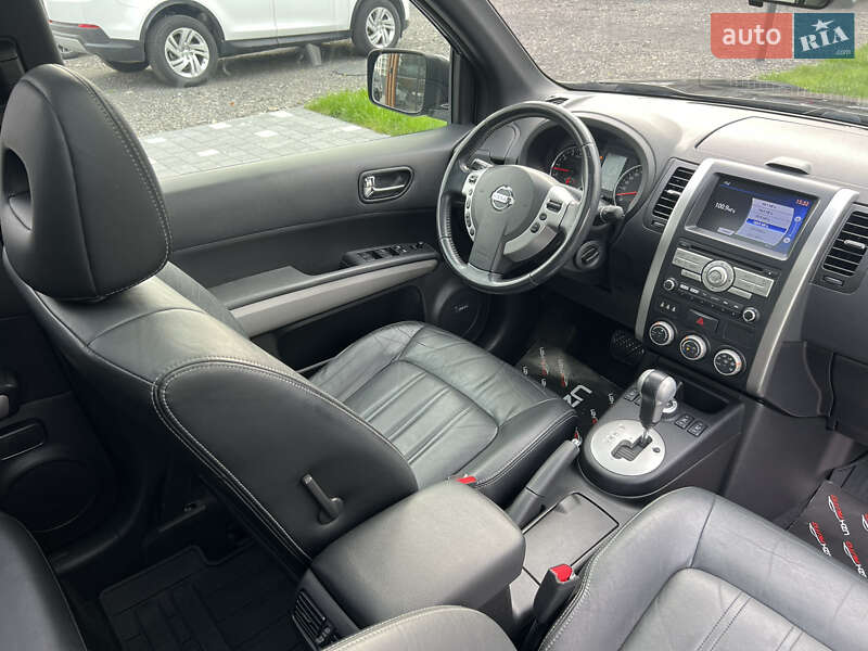 Позашляховик / Кросовер Nissan X-Trail 2012 в Ужгороді
