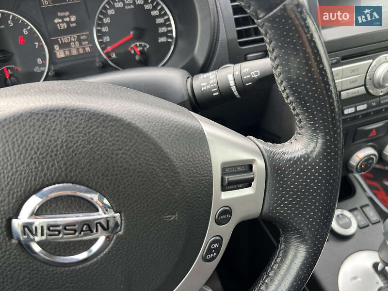 Позашляховик / Кросовер Nissan X-Trail 2012 в Ужгороді