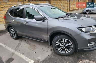 Внедорожник / Кроссовер Nissan X-Trail 2021 в 