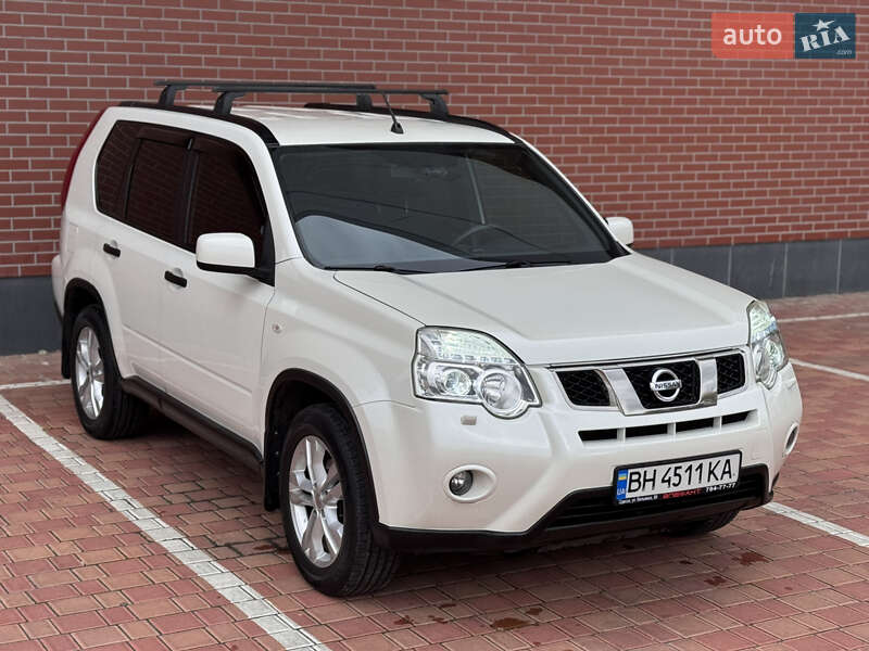 Позашляховик / Кросовер Nissan X-Trail 2011 в Одесі