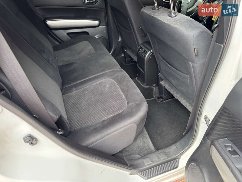 Позашляховик / Кросовер Nissan X-Trail 2011 в Одесі