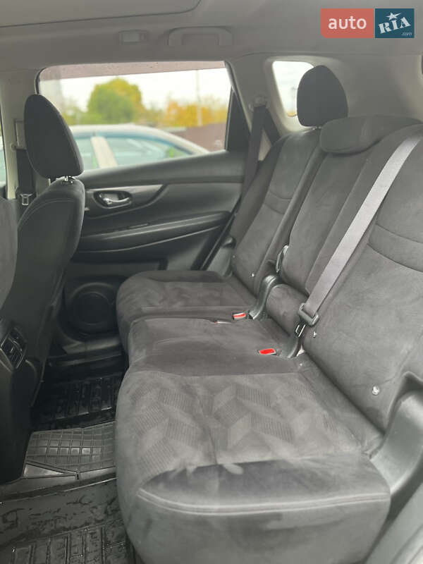 Внедорожник / Кроссовер Nissan X-Trail 2016 в Черкассах фото 19 Внедорожник / Кроссовер Nissan X-Trail 2016 в Черкассах