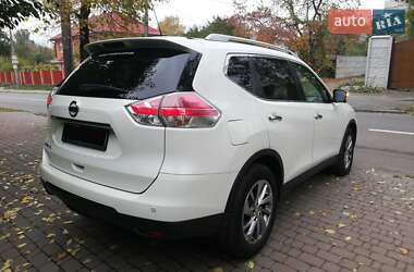 Внедорожник / Кроссовер Nissan X-Trail 2016 в Киеве