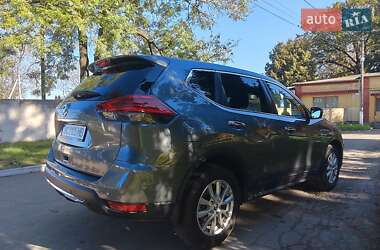 Внедорожник / Кроссовер Nissan X-Trail 2020 в Остроге