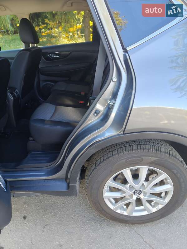 Позашляховик / Кросовер Nissan X-Trail 2020 в Острозі фото 18 Позашляховик / Кросовер Nissan X-Trail 2020 в Острозі