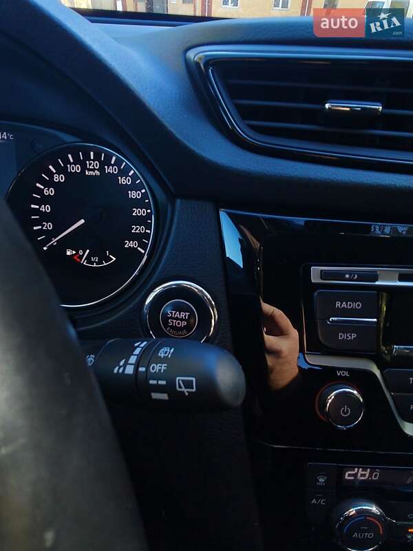 Позашляховик / Кросовер Nissan X-Trail 2020 в Острозі фото 21 Позашляховик / Кросовер Nissan X-Trail 2020 в Острозі