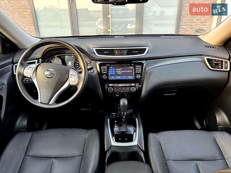 Позашляховик / Кросовер Nissan X-Trail 2017 в Тернополі фото 44 Позашляховик / Кросовер Nissan X-Trail 2017 в Тернополі