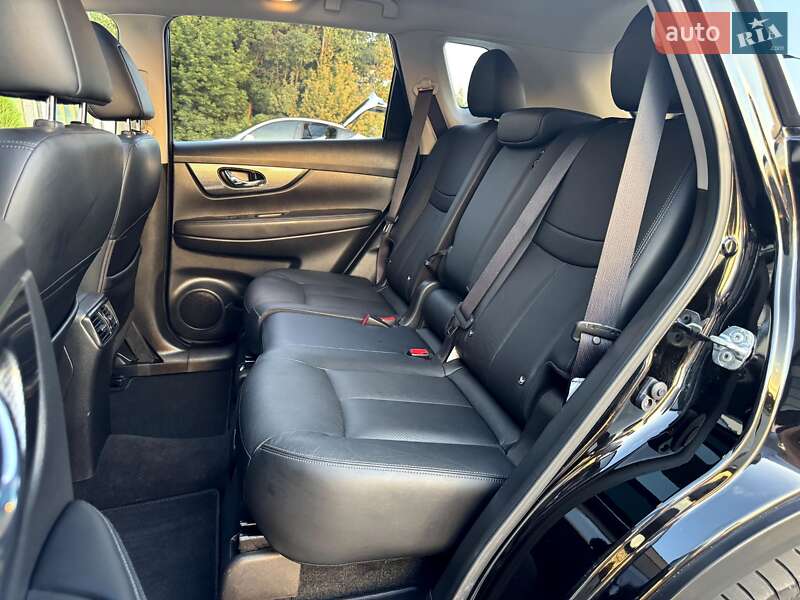 Позашляховик / Кросовер Nissan X-Trail 2017 в Тернополі фото 63 Позашляховик / Кросовер Nissan X-Trail 2017 в Тернополі