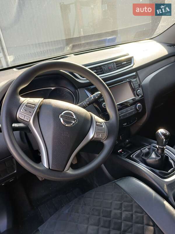 Позашляховик / Кросовер Nissan X-Trail 2014 в Дніпрі фото 3 Позашляховик / Кросовер Nissan X-Trail 2014 в Дніпрі