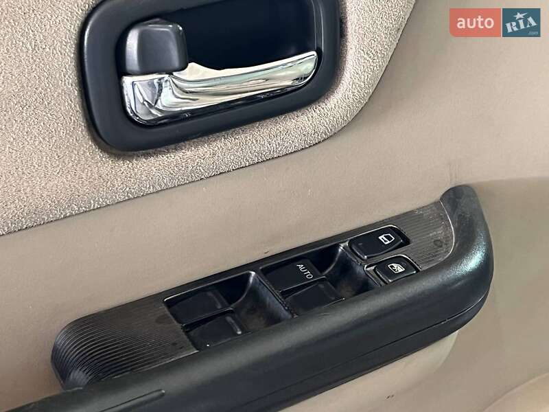 Позашляховик / Кросовер Nissan X-Trail 2003 в Одесі фото 10 Позашляховик / Кросовер Nissan X-Trail 2003 в Одесі