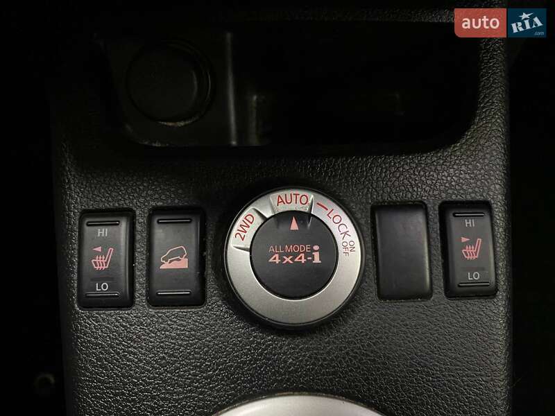 Внедорожник / Кроссовер Nissan X-Trail 2012 в Киеве