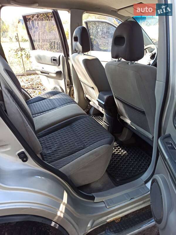 Позашляховик / Кросовер Nissan X-Trail 2006 в Ізяславі