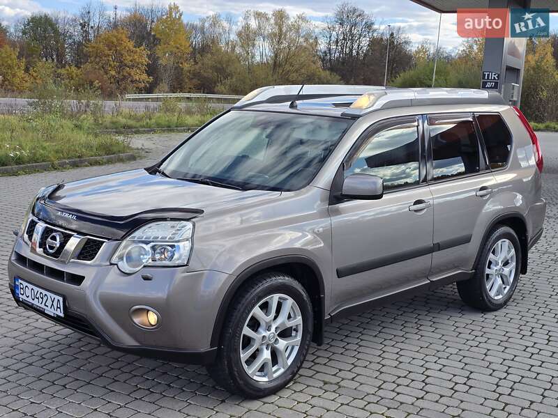 Внедорожник / Кроссовер Nissan X-Trail 2010 в Калуше фото Внедорожник / Кроссовер Nissan X-Trail 2010 в Калуше